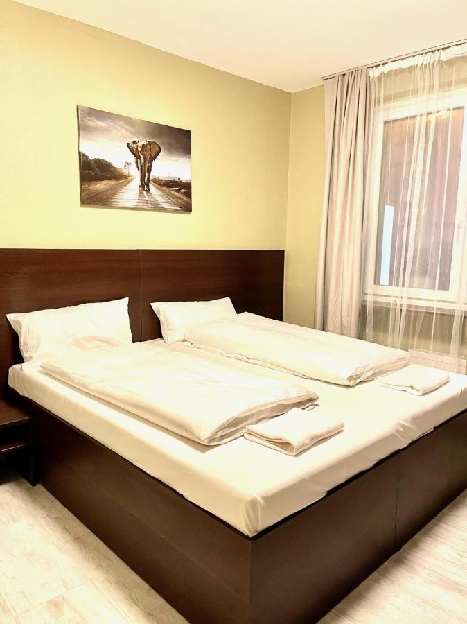 Hotel City Star Frankfurt am Main Dış mekan fotoğraf