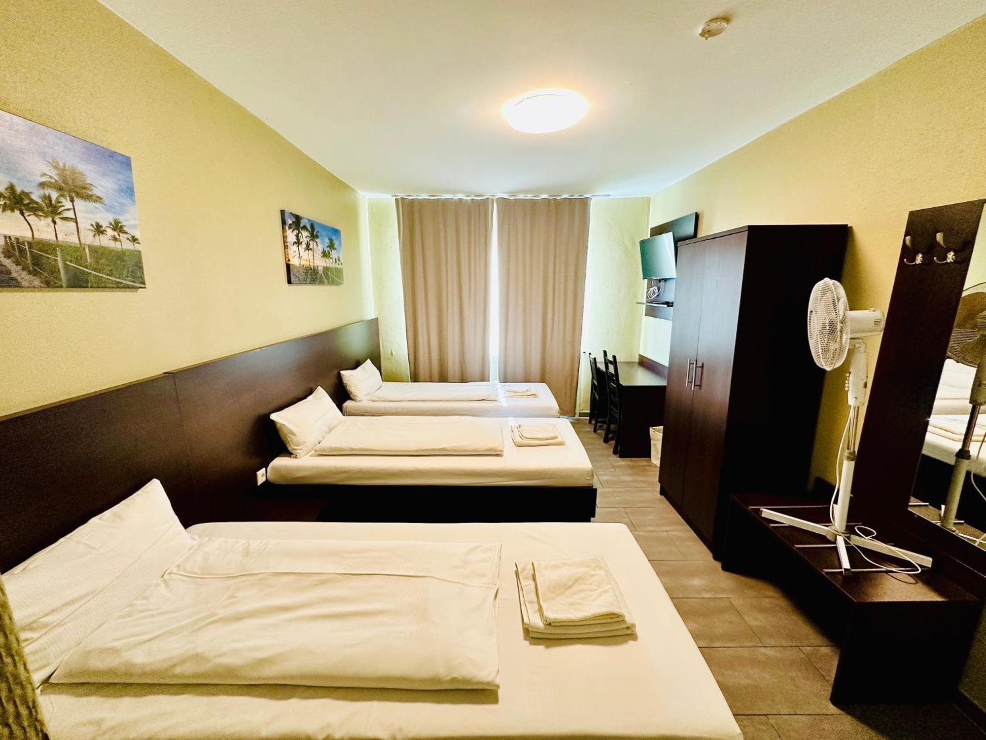 Hotel City Star Frankfurt am Main Dış mekan fotoğraf