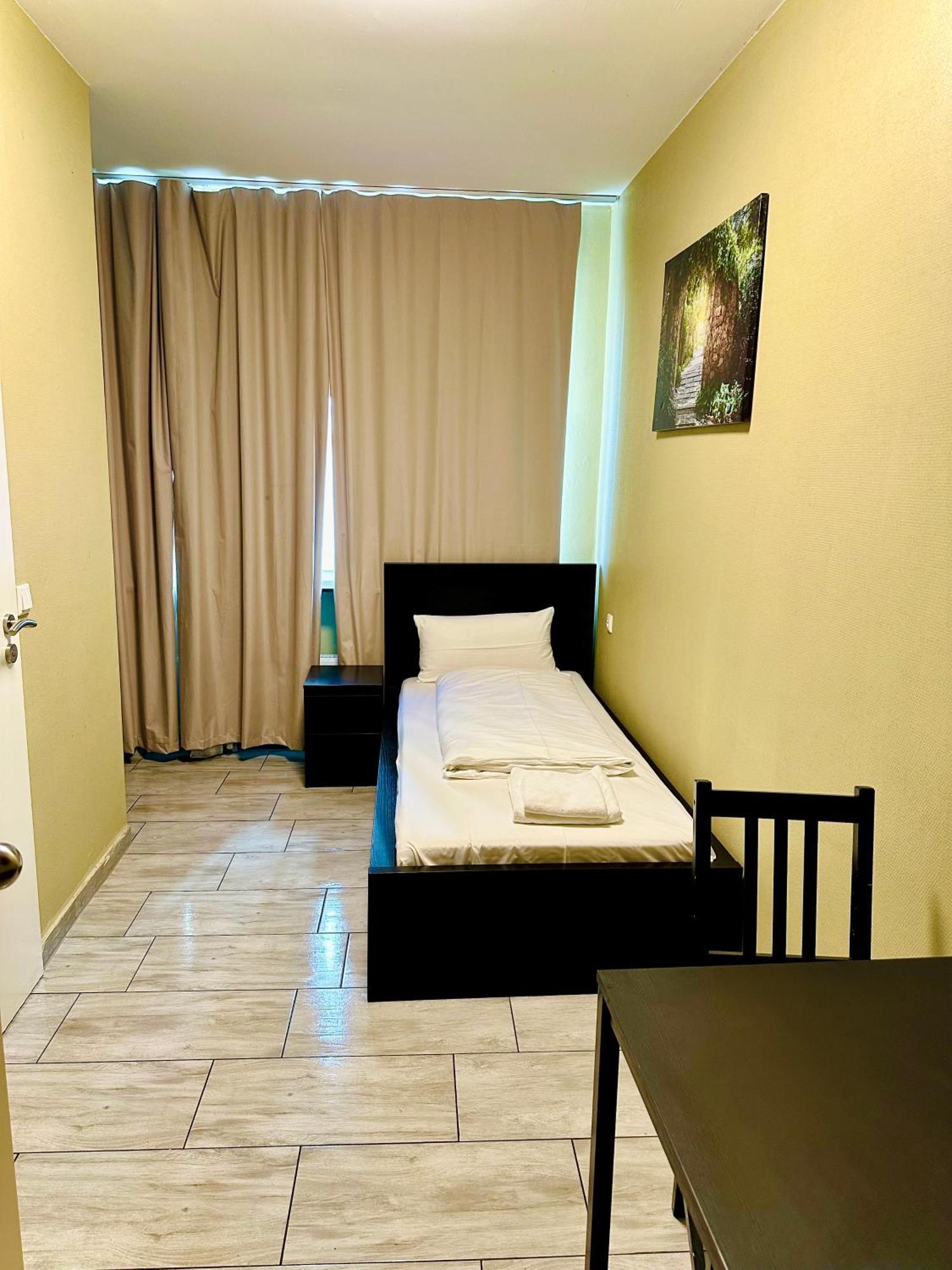 Hotel City Star Frankfurt am Main Dış mekan fotoğraf