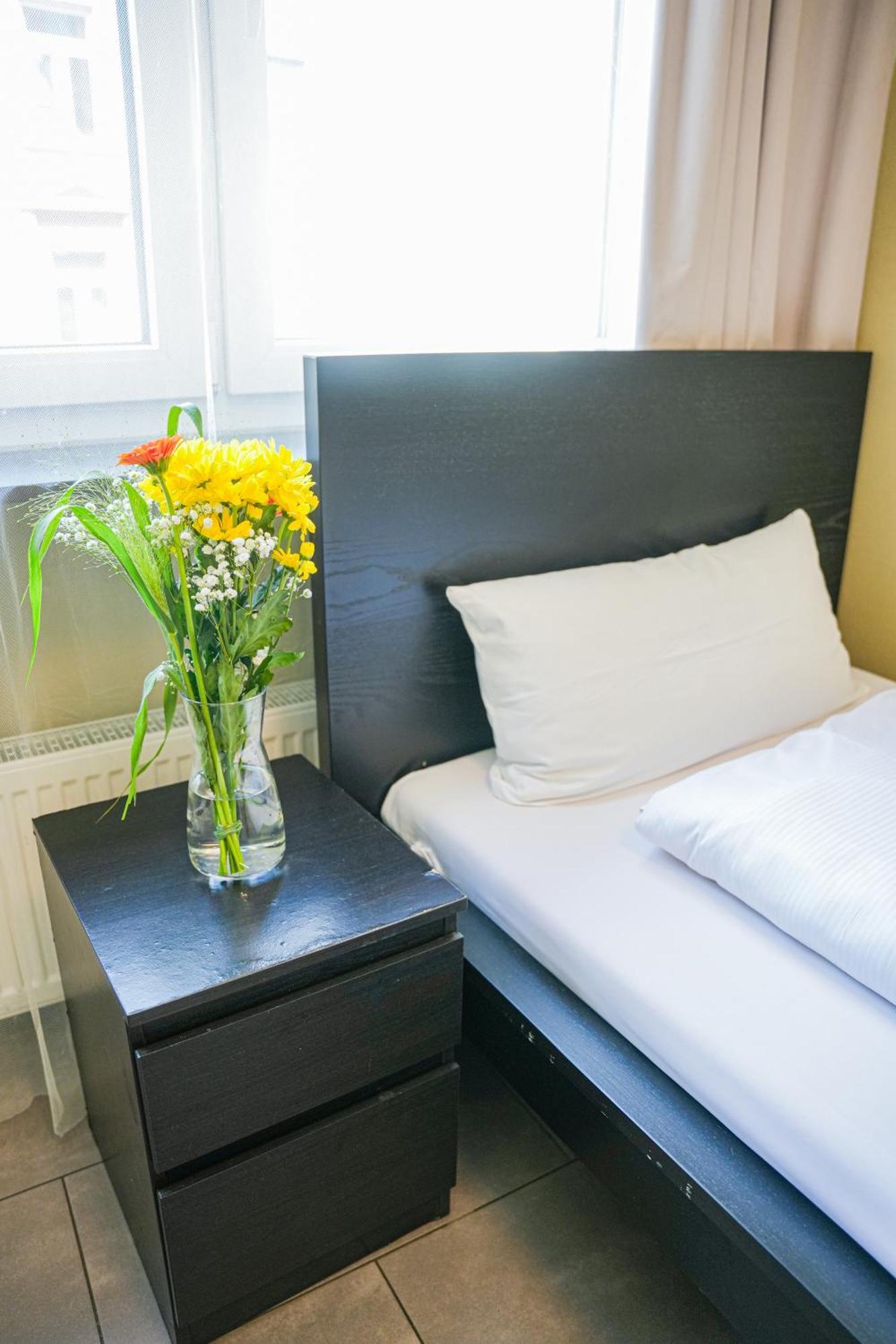 Hotel City Star Frankfurt am Main Dış mekan fotoğraf