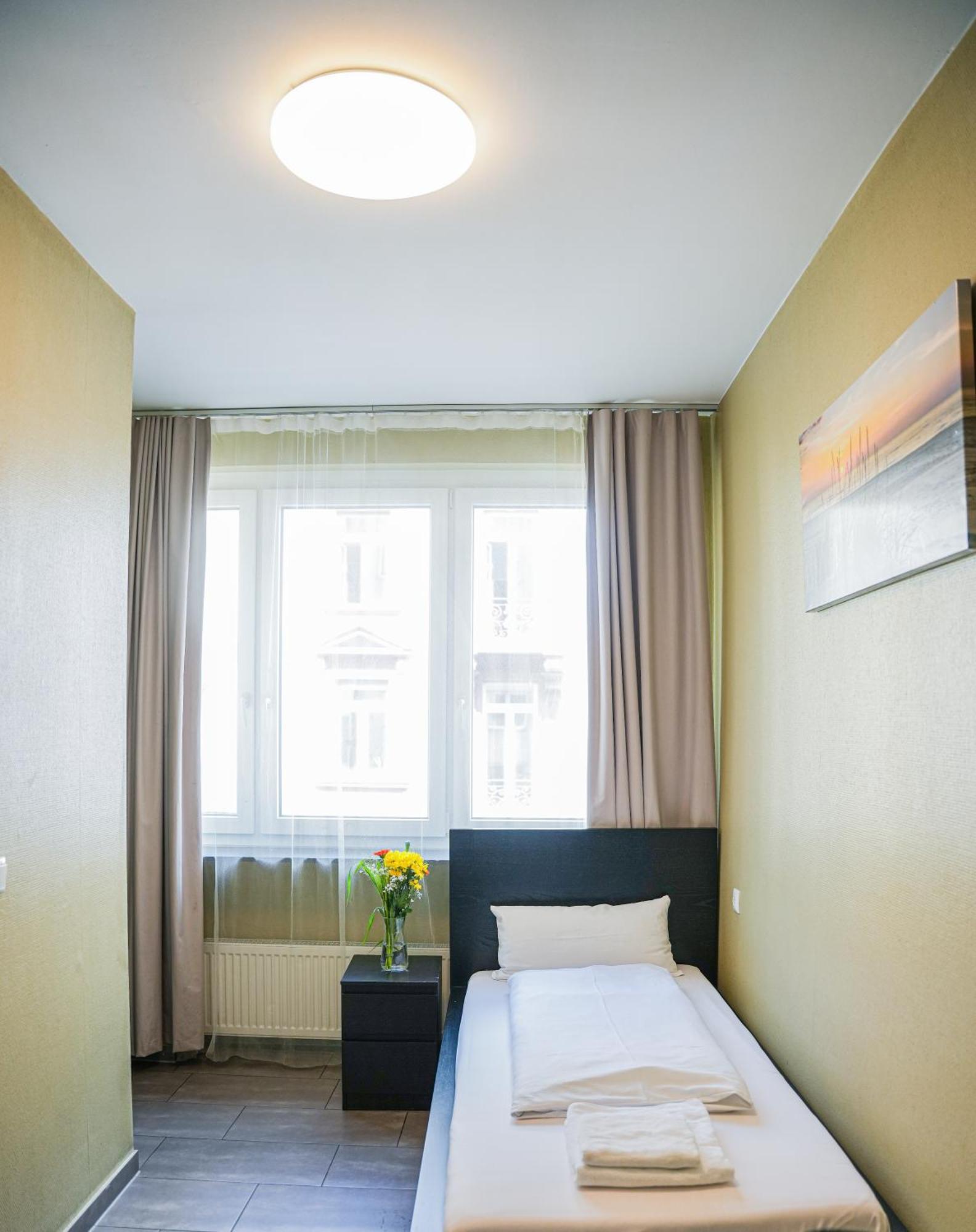 Hotel City Star Frankfurt am Main Dış mekan fotoğraf